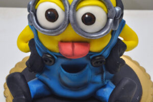 Dorty pro děti - dětské dorty - Sedící mimoň 3D